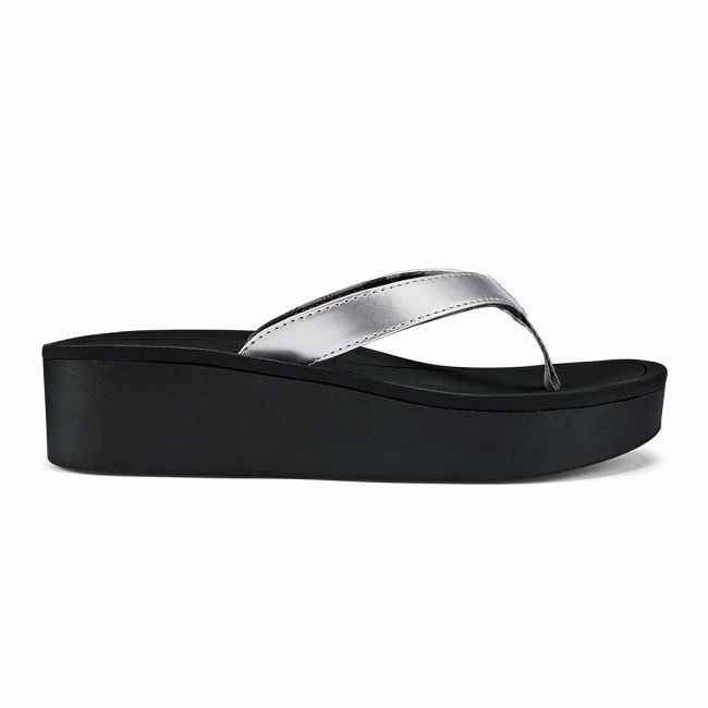 Olukai Women's Pio Lua Flip Flop - Silver / Black US193-840